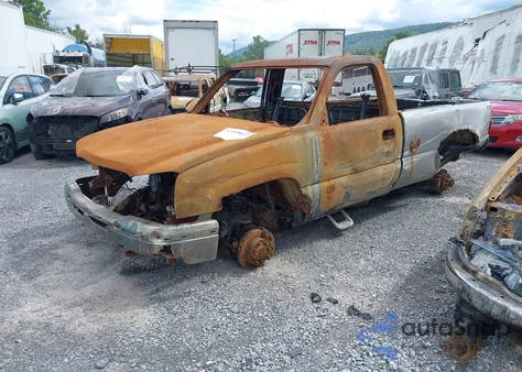 2004 Chevrolet Silverado Ls из США, поврежденный, VIN 1GCHK24U74E162271